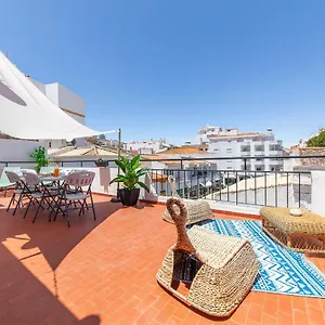 https://o-sao-goncalo-central-guesthouse.hotelaalgarve.com