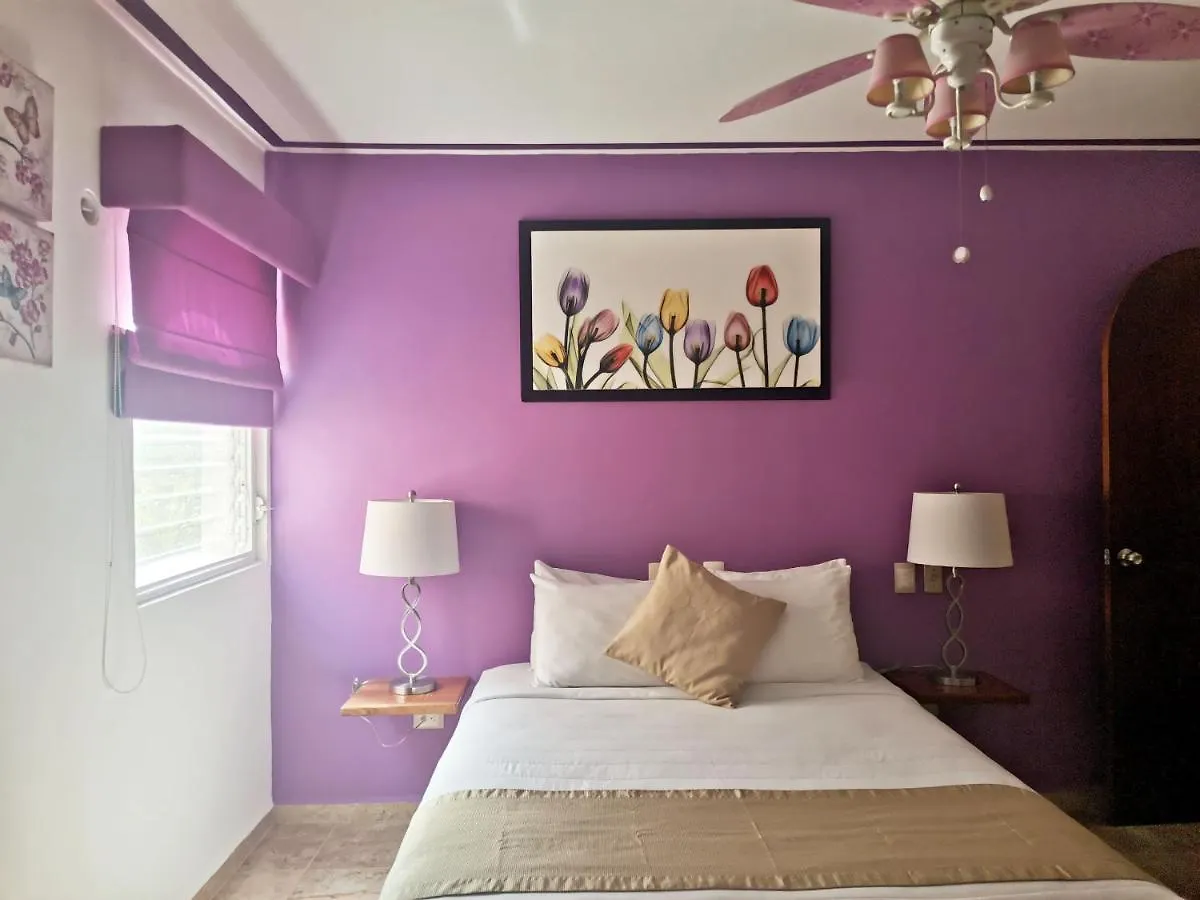Hotel Casa Mallorca Cancún 2*,  Mexico