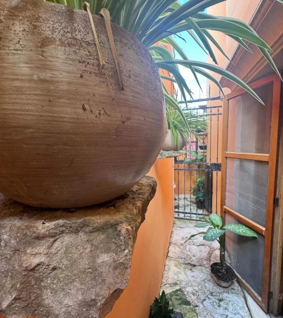 Hotel Casa Mallorca Cancún