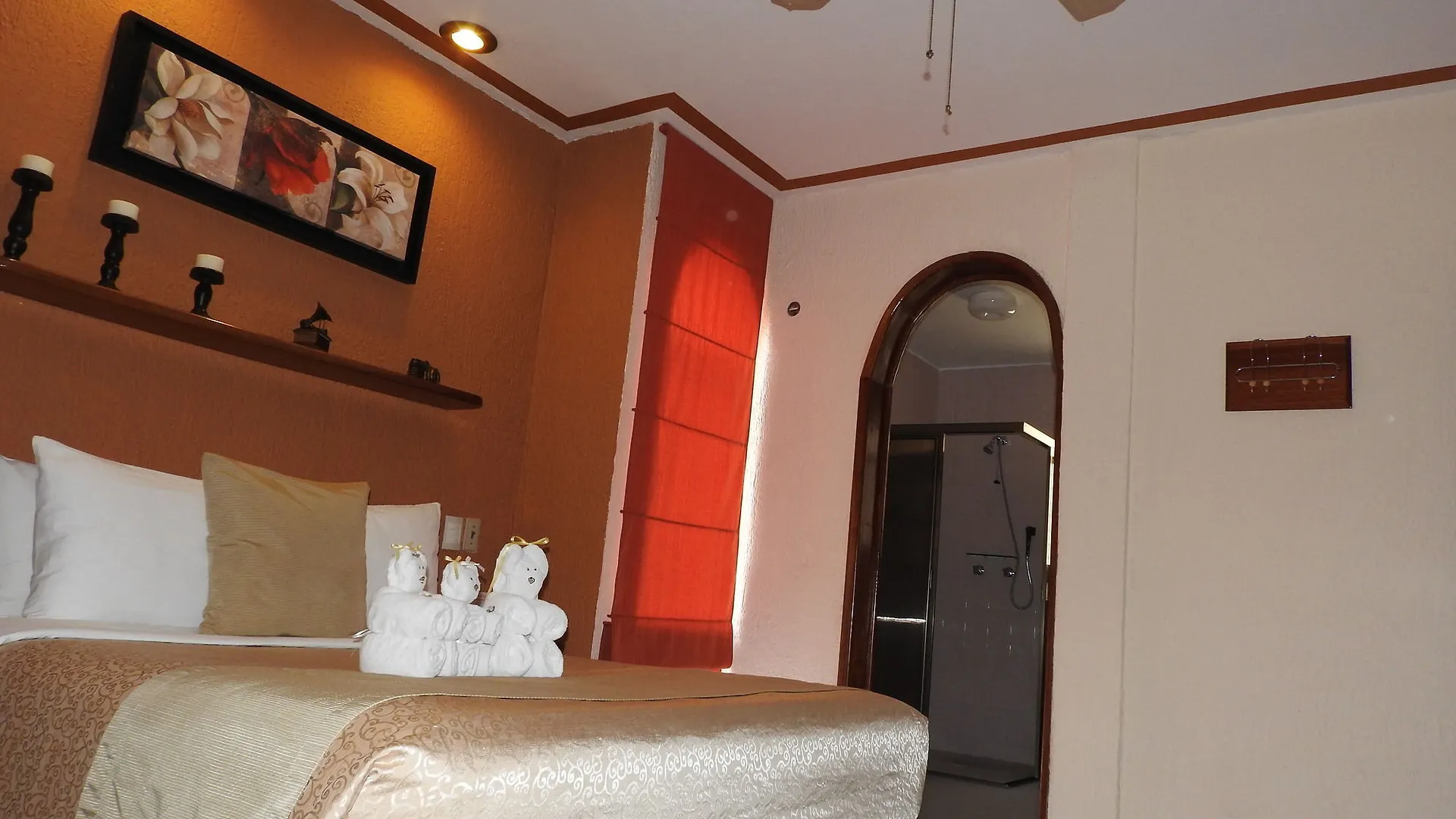 Hotel Casa Mallorca 칸쿤 2*,